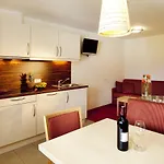 Апарт-отель Romantica Schloessl 4*