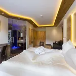 Romantica Schloessl 4*