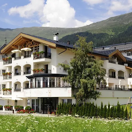 Appart hôtel Romantica Schloessl 4*