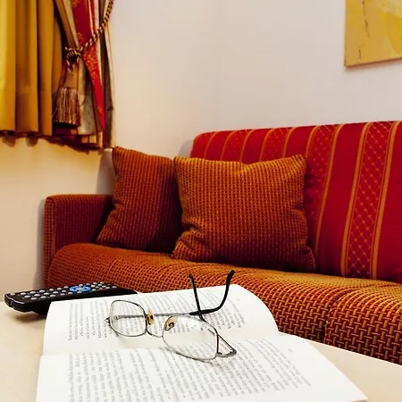 Romantica Schloessl Aparthotel 4*