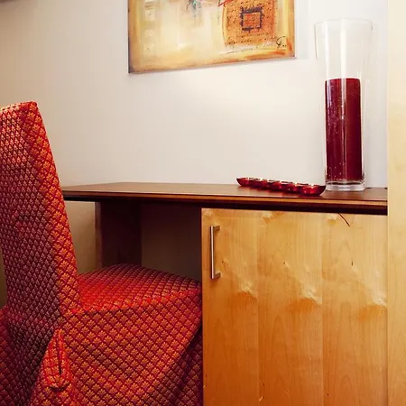 Romantica Schloessl Aparthotel Fiss