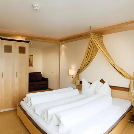 Romantica Schloessl Appart hôtel Fiss