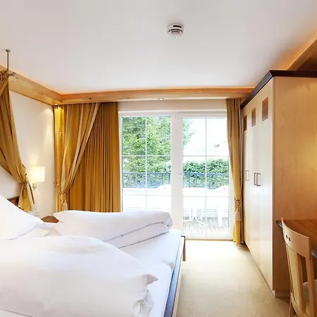 Romantica Schloessl Aparthotel Fiss