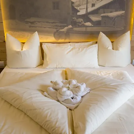 Romantica Schloessl Aparthotel 4*