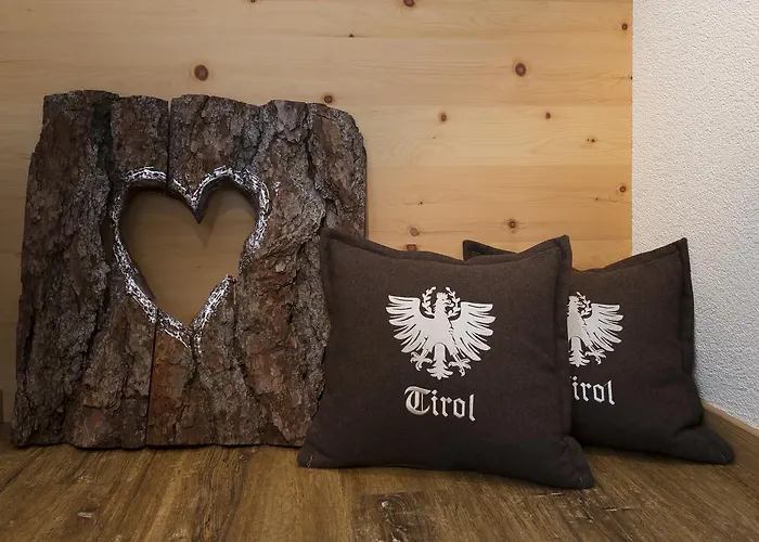 アパートホテル Romantica Schloessl 4*