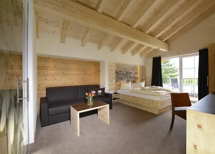 Romantica Schloessl フィス