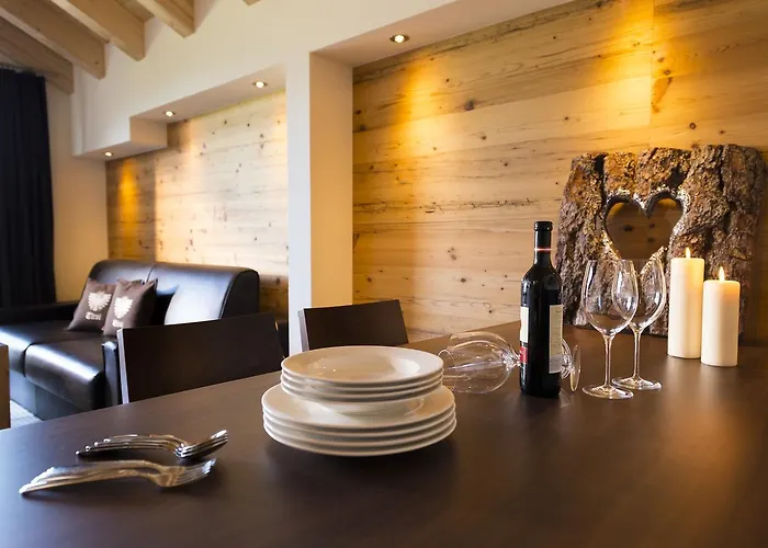 アパートホテル Romantica Schloessl フィス