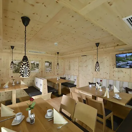 Apart Otel Romantica Schloessl Fiss