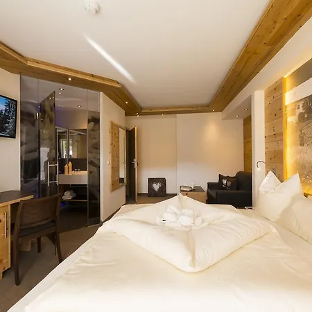 Romantica Schloessl Fiss