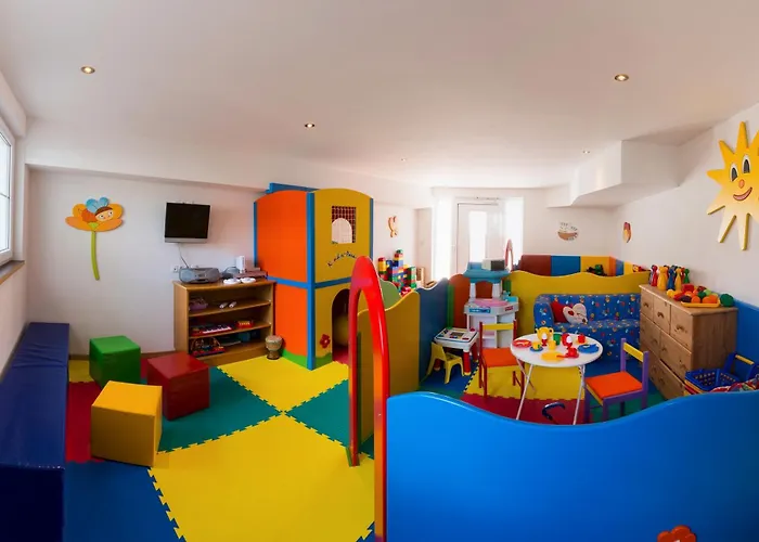 Romantica Schloessl Fiss