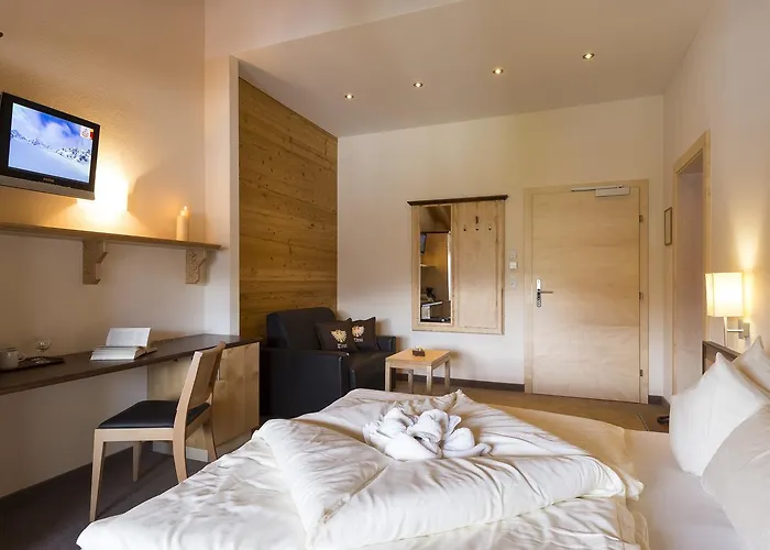 Romantica Schloessl Apartmanhotel Fiss