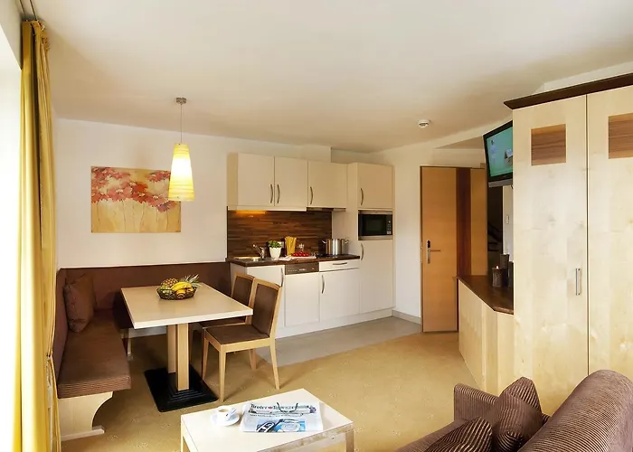 Romantica Schloessl Apartmanhotel